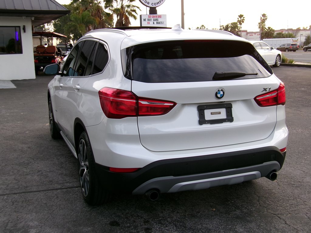 2016 BMW X1 Image 19