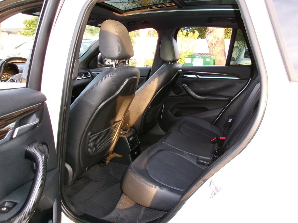 2016 BMW X1 Image 44