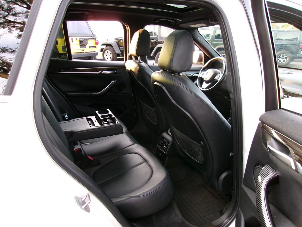 2016 BMW X1 Image 49