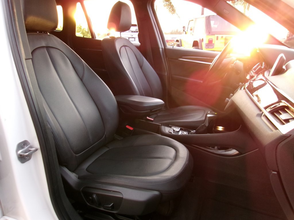 2016 BMW X1 Image 53