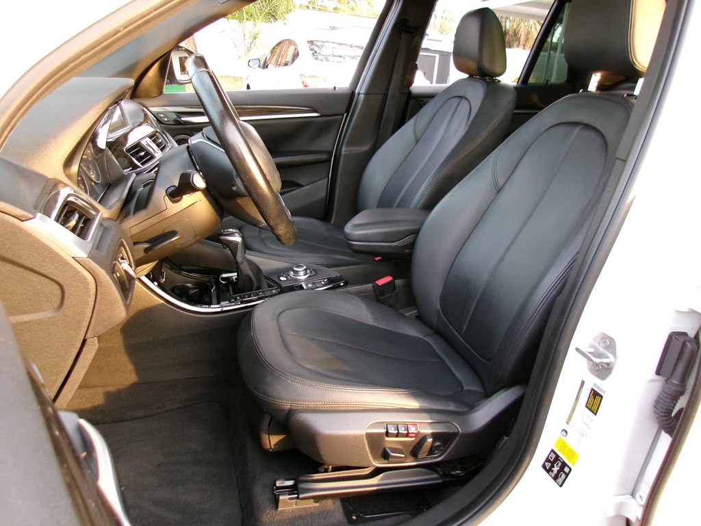 2016 BMW X1 Image 56