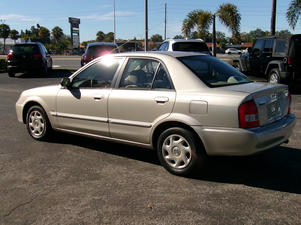 2001 Mazda Protege Image 20