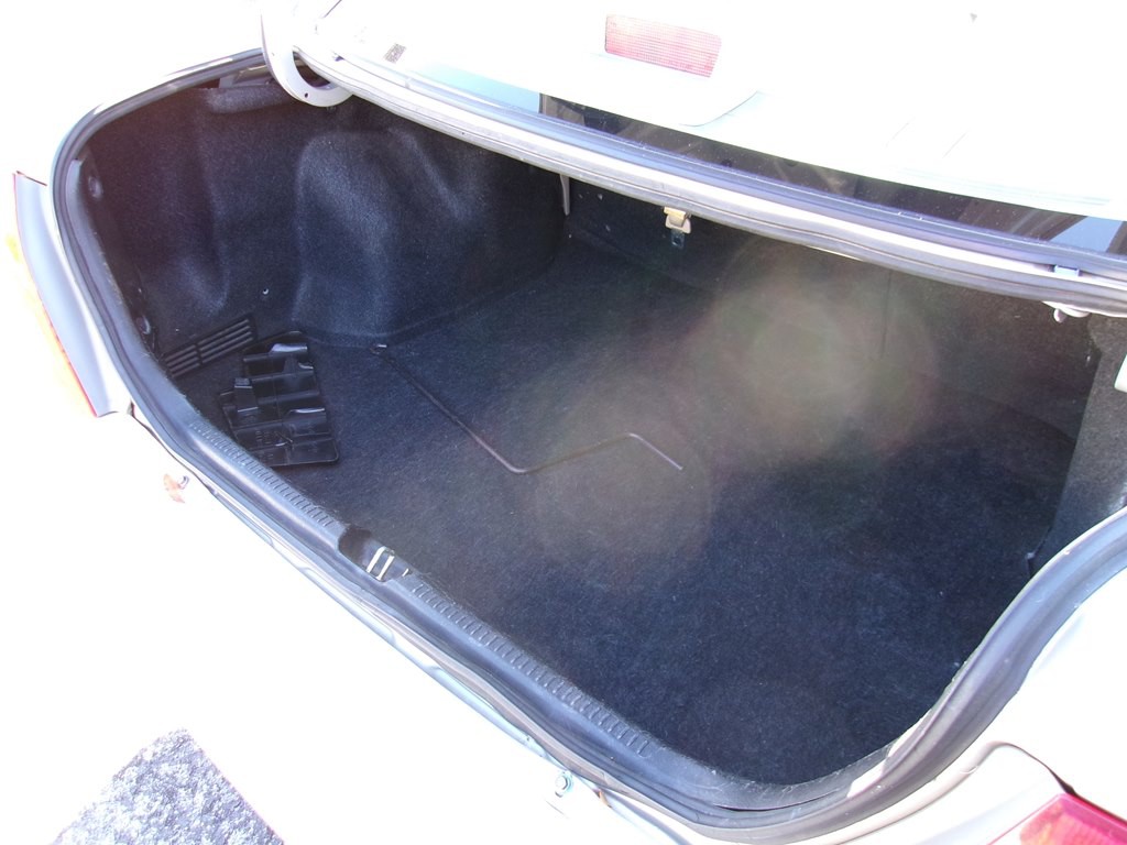 2001 Mazda Protege Image 37