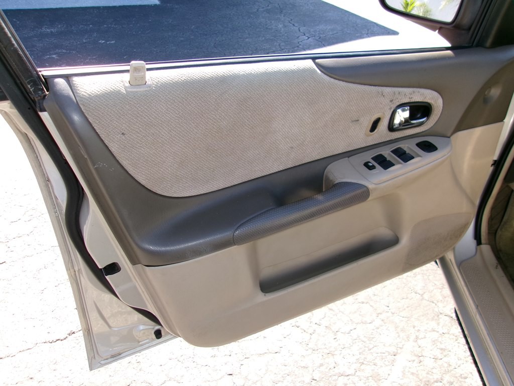 2001 Mazda Protege Image 49