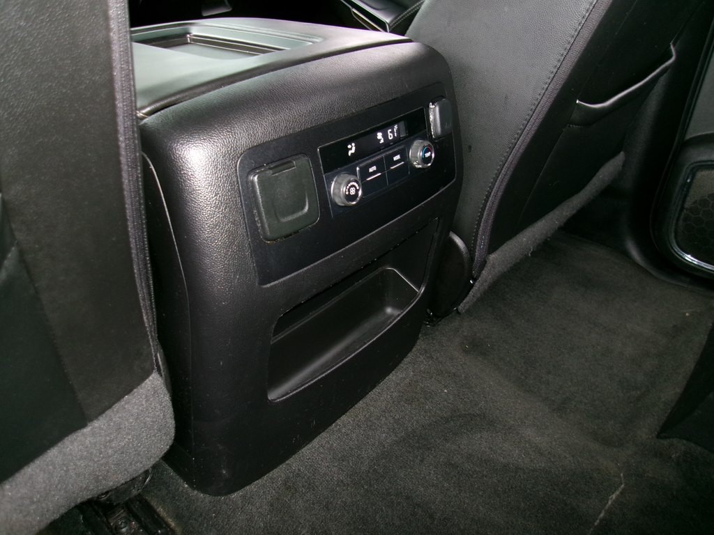 2016 Chevrolet Tahoe Image 51