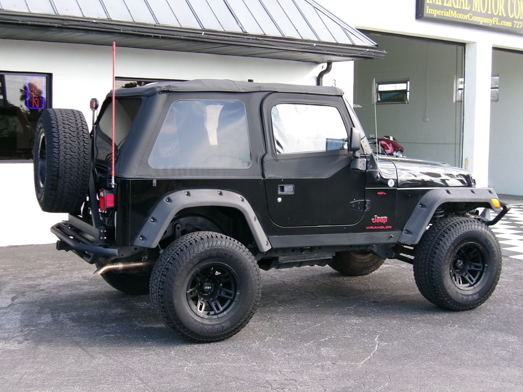 2005 Jeep Wrangler Image 13