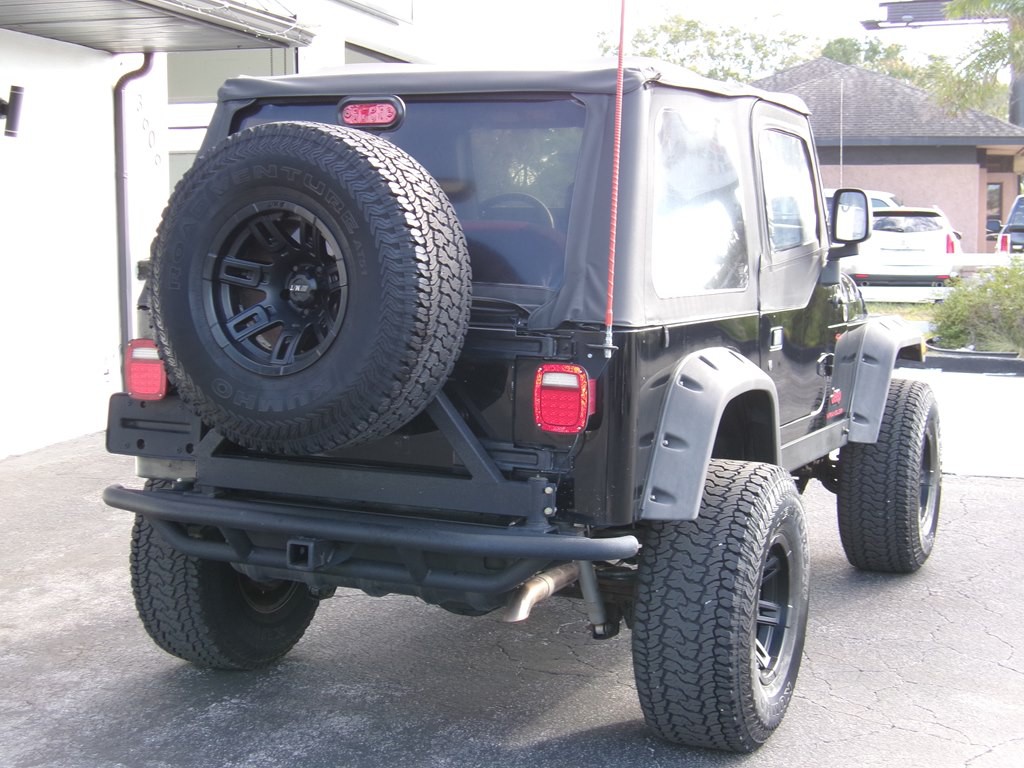 2005 Jeep Wrangler Image 16