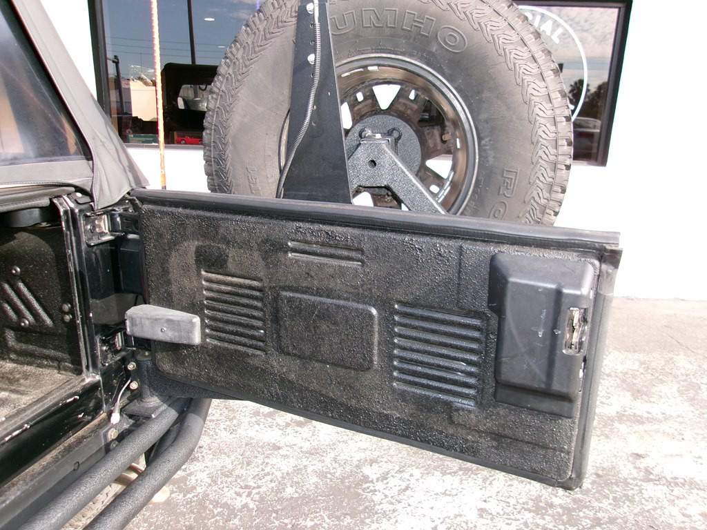 2005 Jeep Wrangler Image 36
