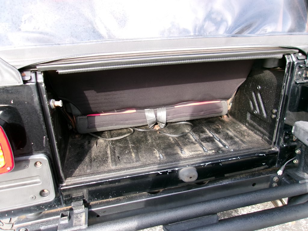 2005 Jeep Wrangler Image 37