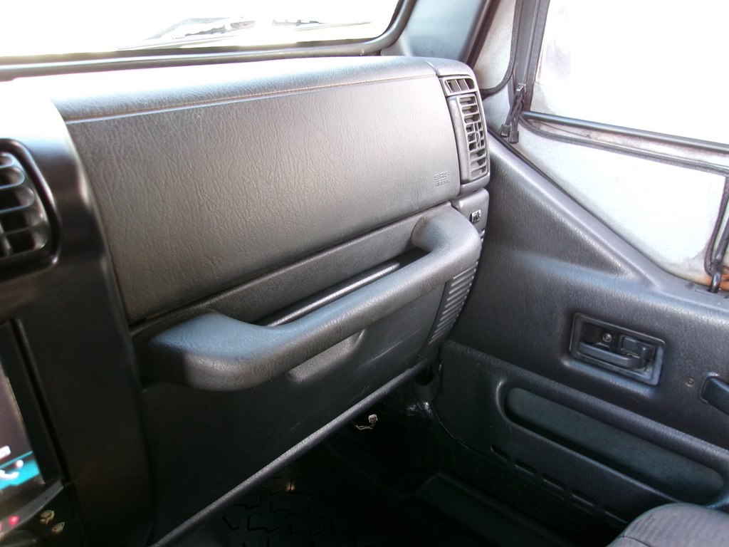 2005 Jeep Wrangler Image 51