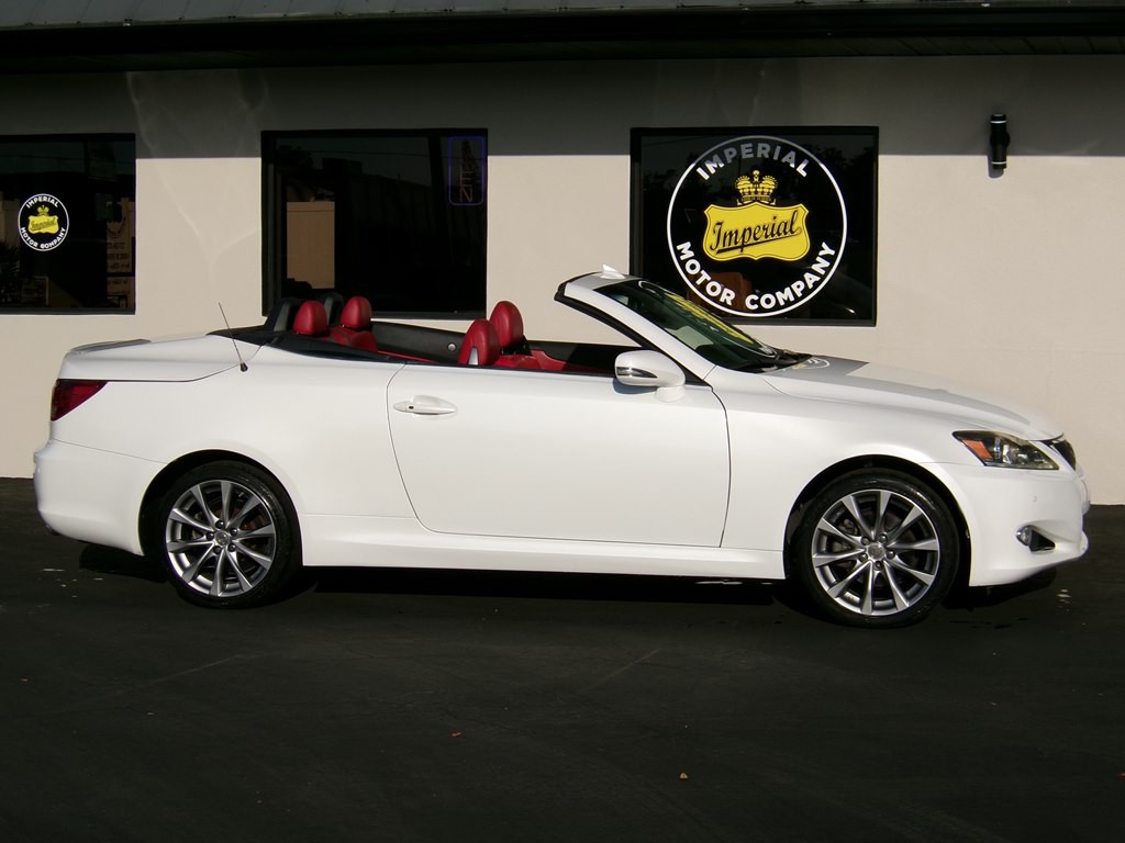 2014 Lexus IS Image 11