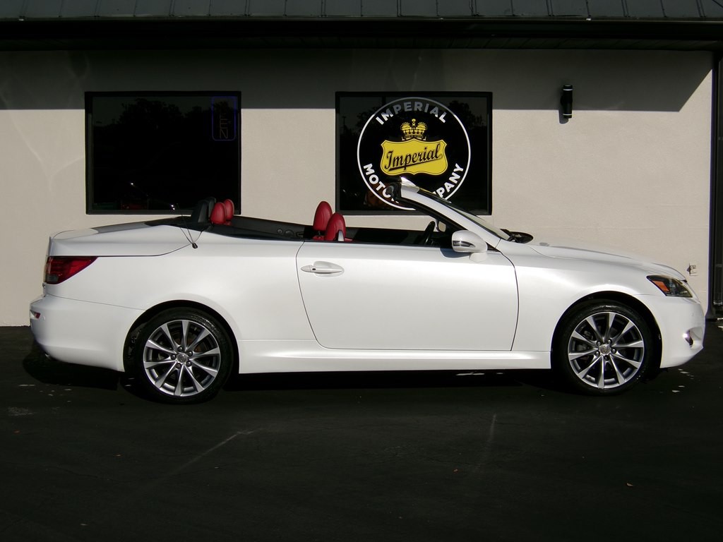 2014 Lexus IS Image 12
