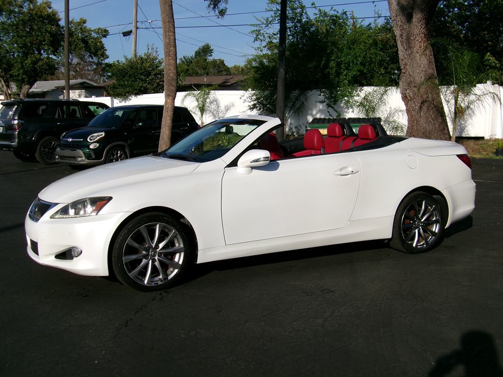 2014 Lexus IS Image 27