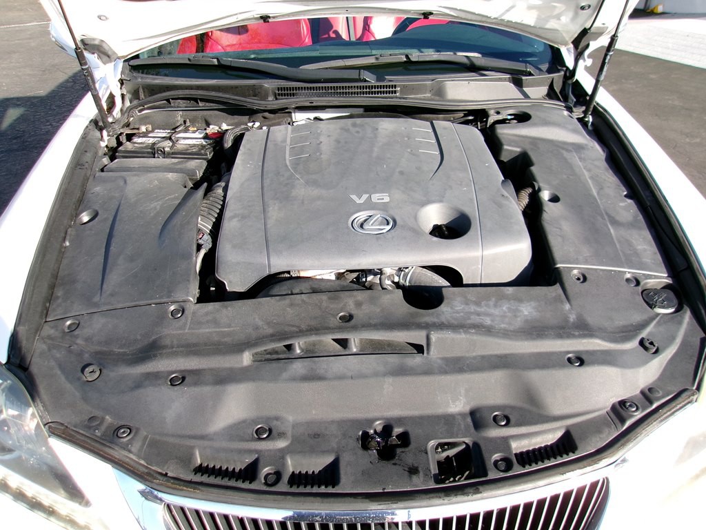 2014 Lexus IS Image 45