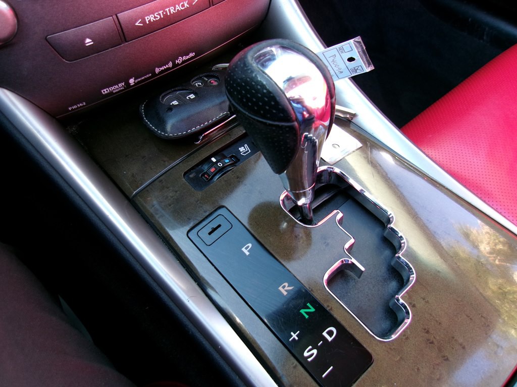 2014 Lexus IS Image 77