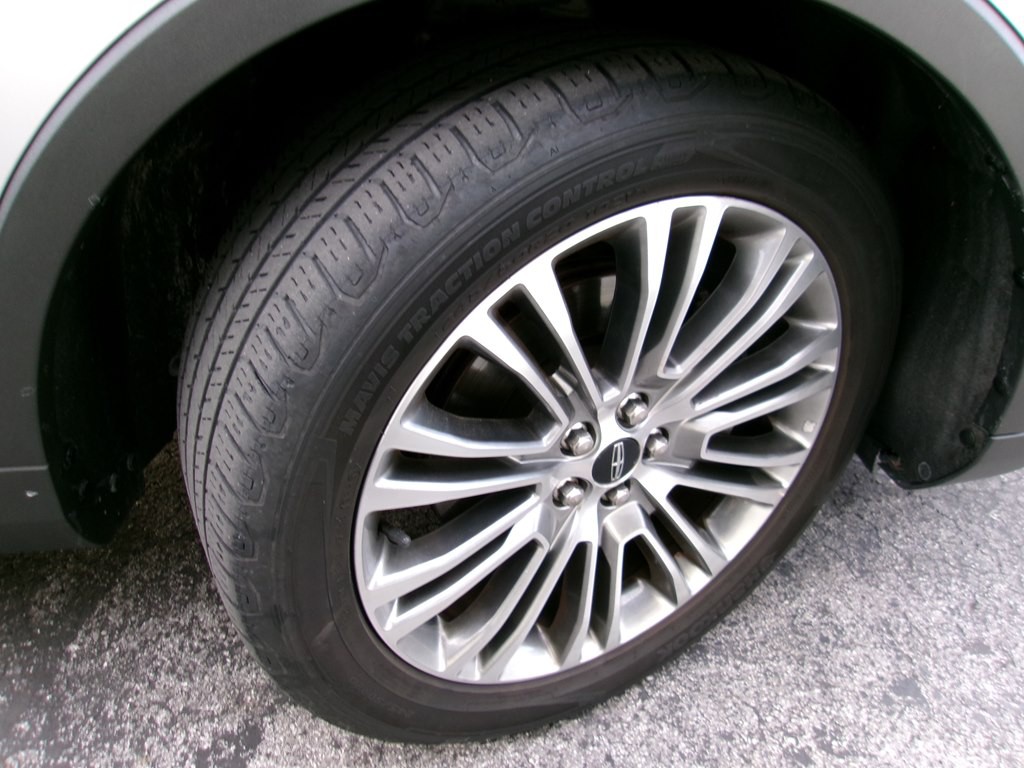 2017 Lincoln MKX Image 41