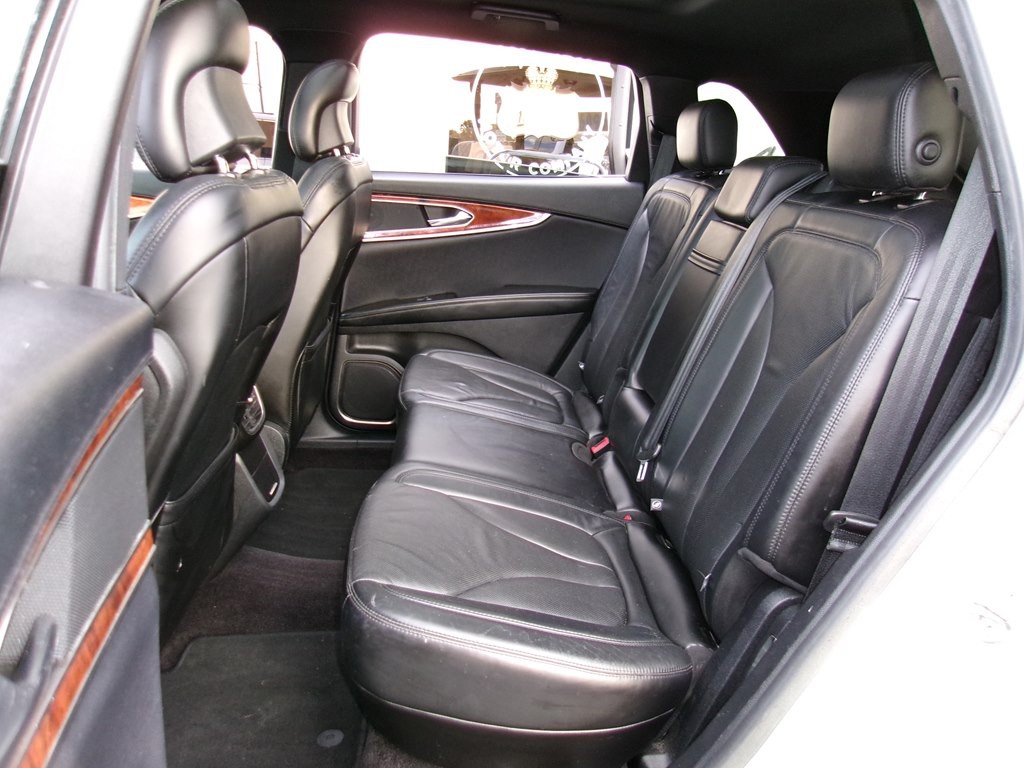 2017 Lincoln MKX Image 57