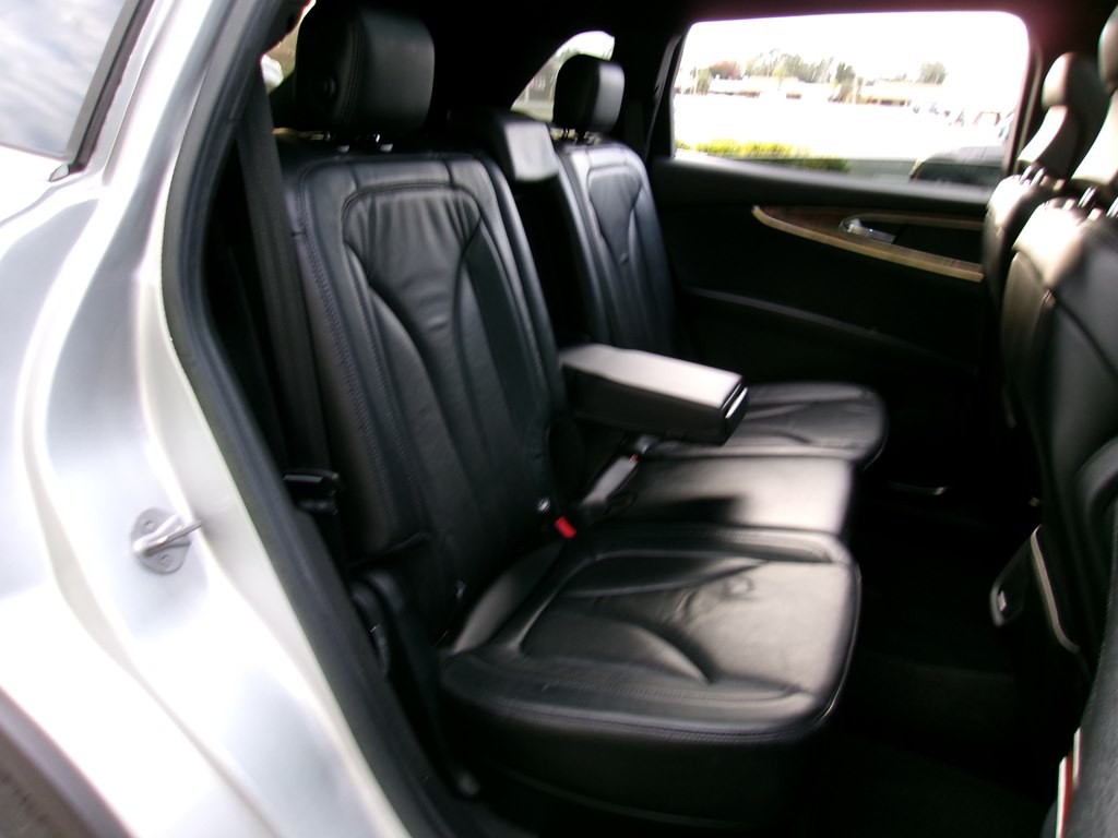 2017 Lincoln MKX Image 59