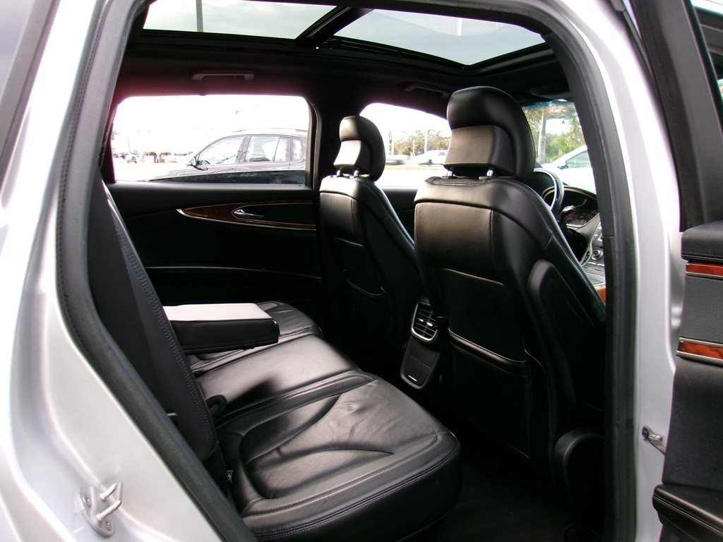 2017 Lincoln MKX Image 60