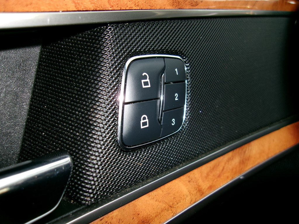 2017 Lincoln MKX Image 90