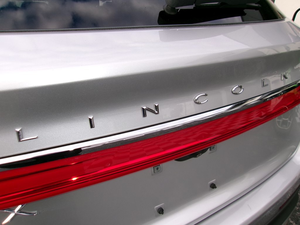 2017 Lincoln MKX Image 100