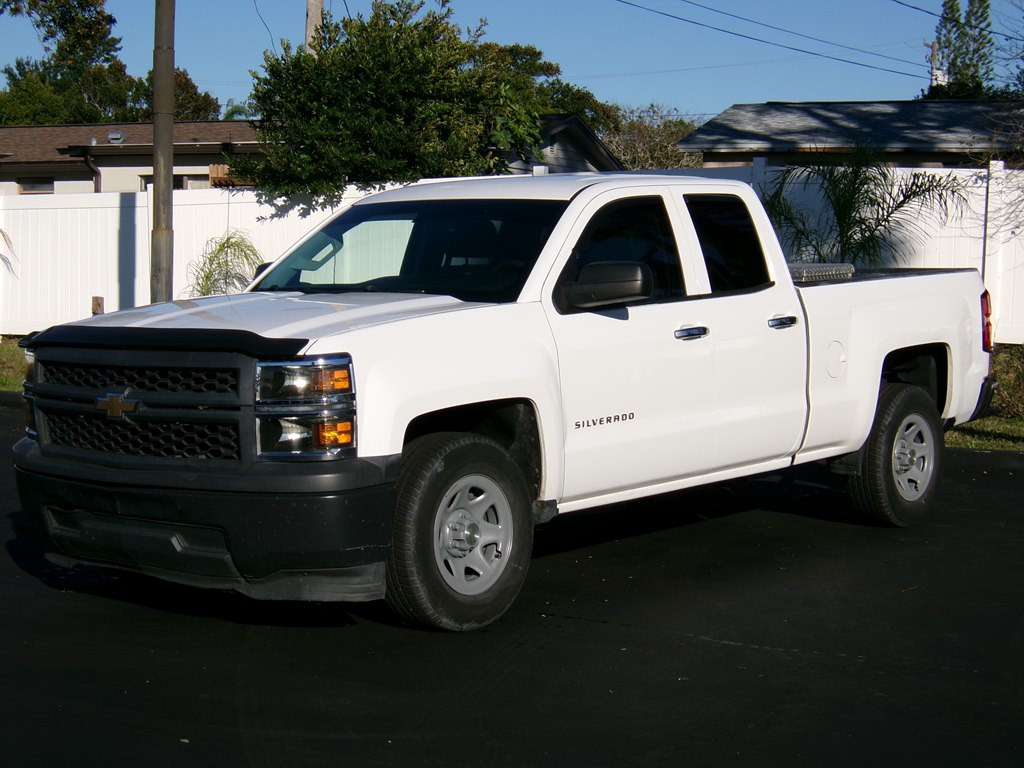 2015 Chevrolet Silverado 1500 Image 2