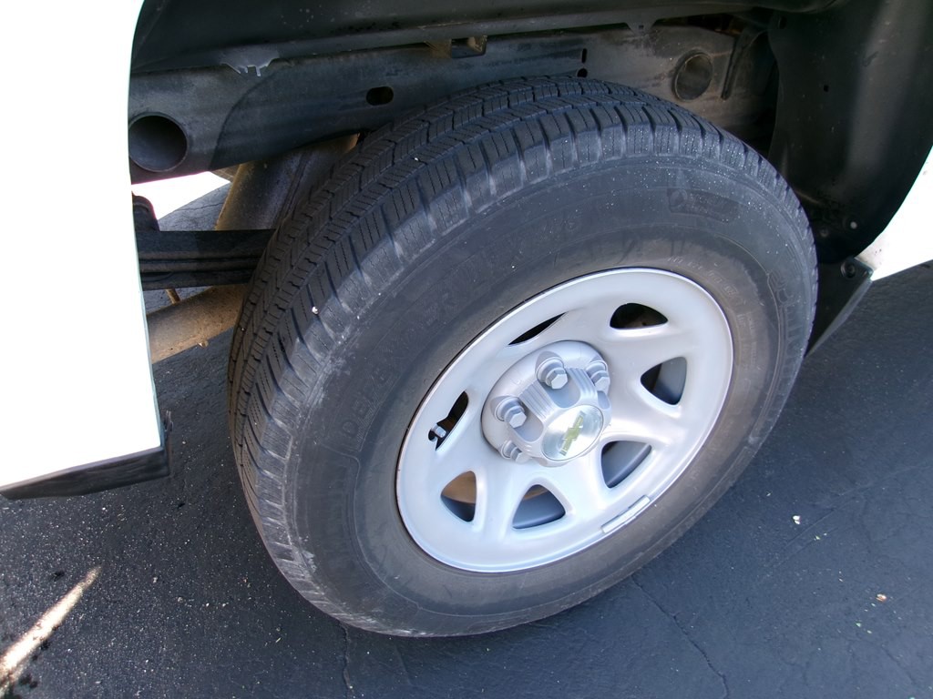 2015 Chevrolet Silverado 1500 Image 32