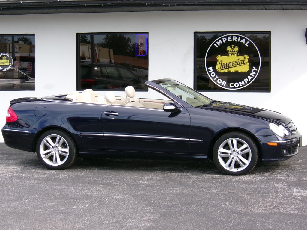 2006 Mercedes-Benz CLK-Class Image 12