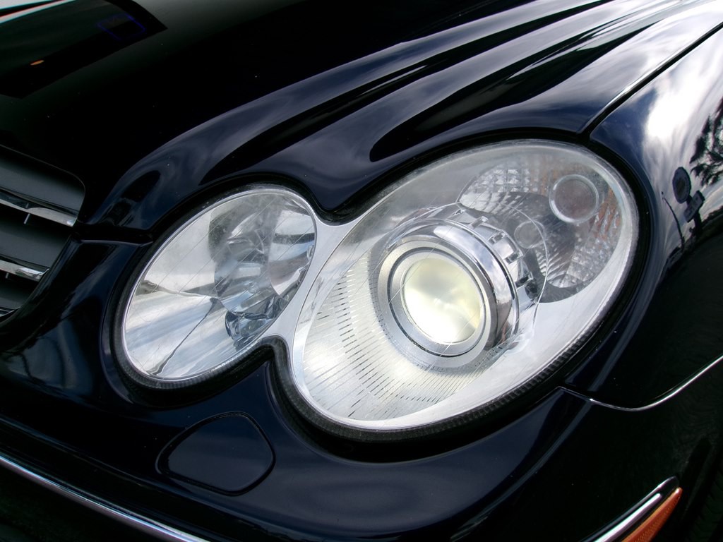 2006 Mercedes-Benz CLK-Class Image 37