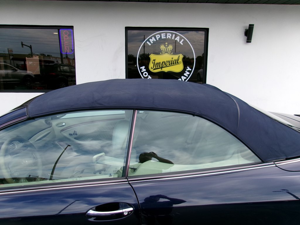 2006 Mercedes-Benz CLK-Class Image 40