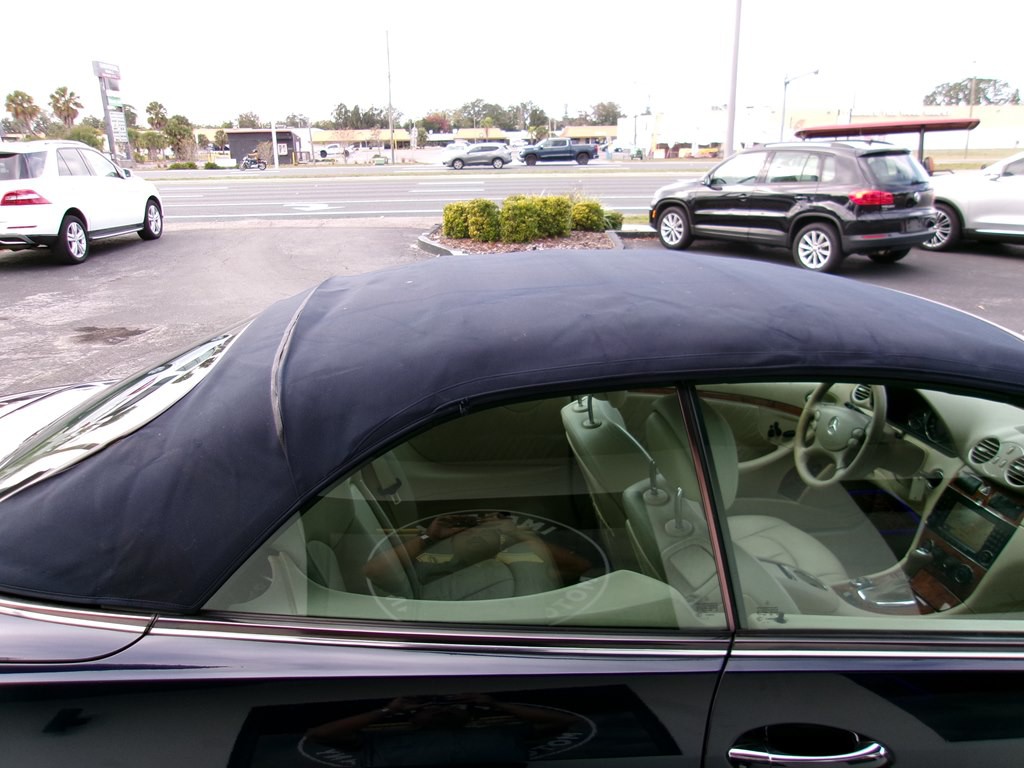 2006 Mercedes-Benz CLK-Class Image 48