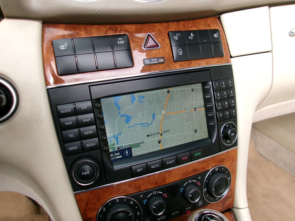 2006 Mercedes-Benz CLK-Class Image 49