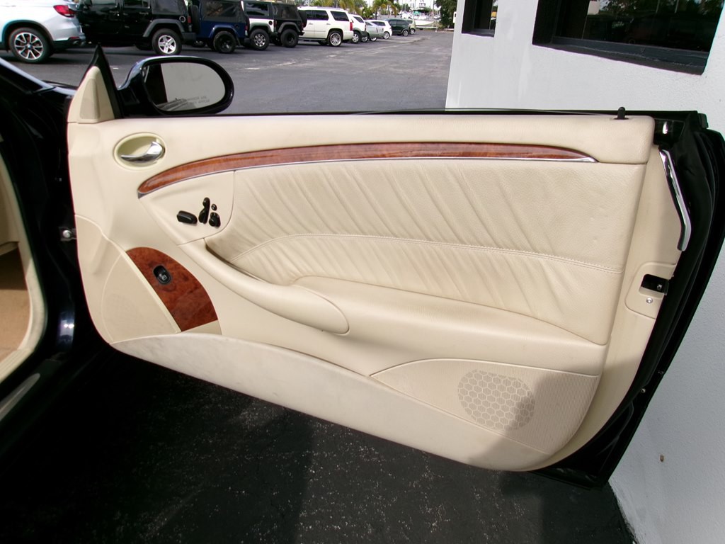 2006 Mercedes-Benz CLK-Class Image 83