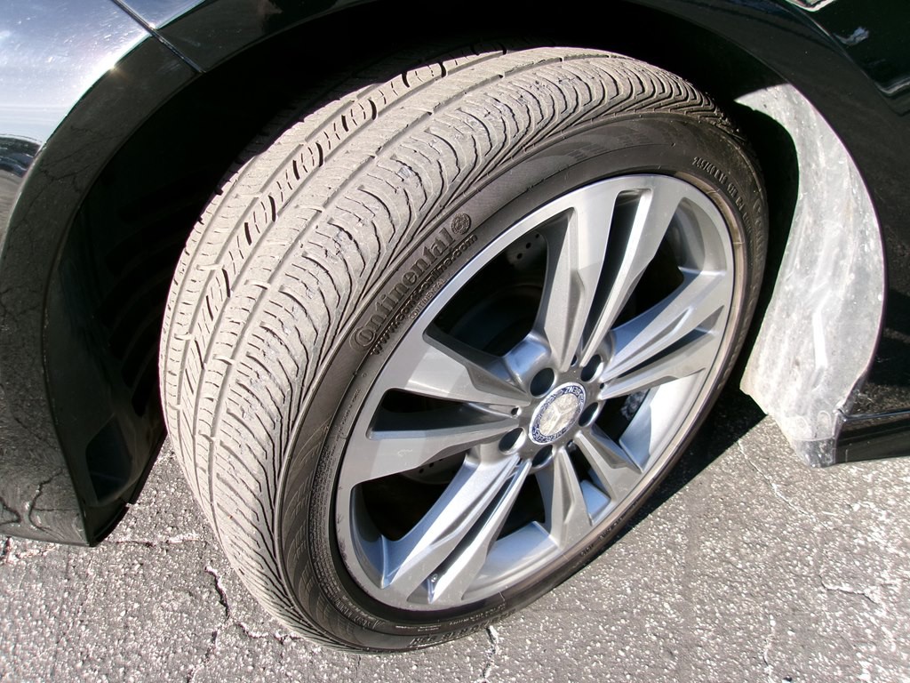 2014 Mercedes-Benz E-Class Image 36