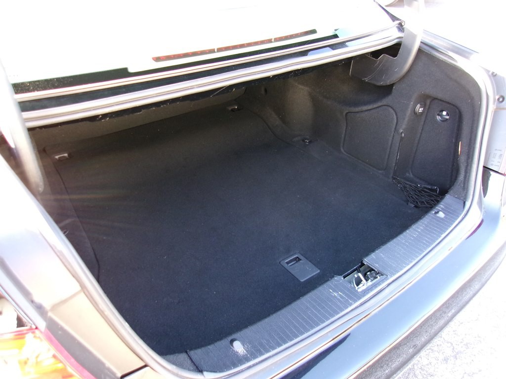 2014 Mercedes-Benz E-Class Image 47