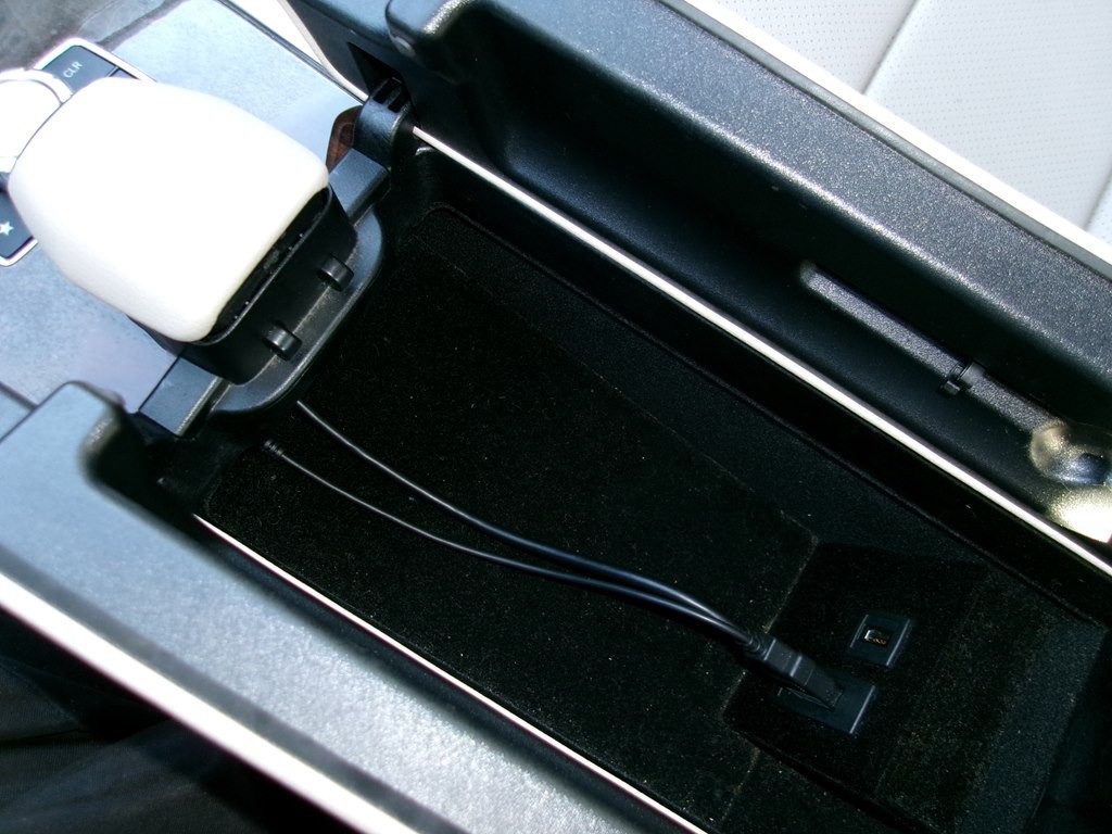 2014 Mercedes-Benz E-Class Image 74