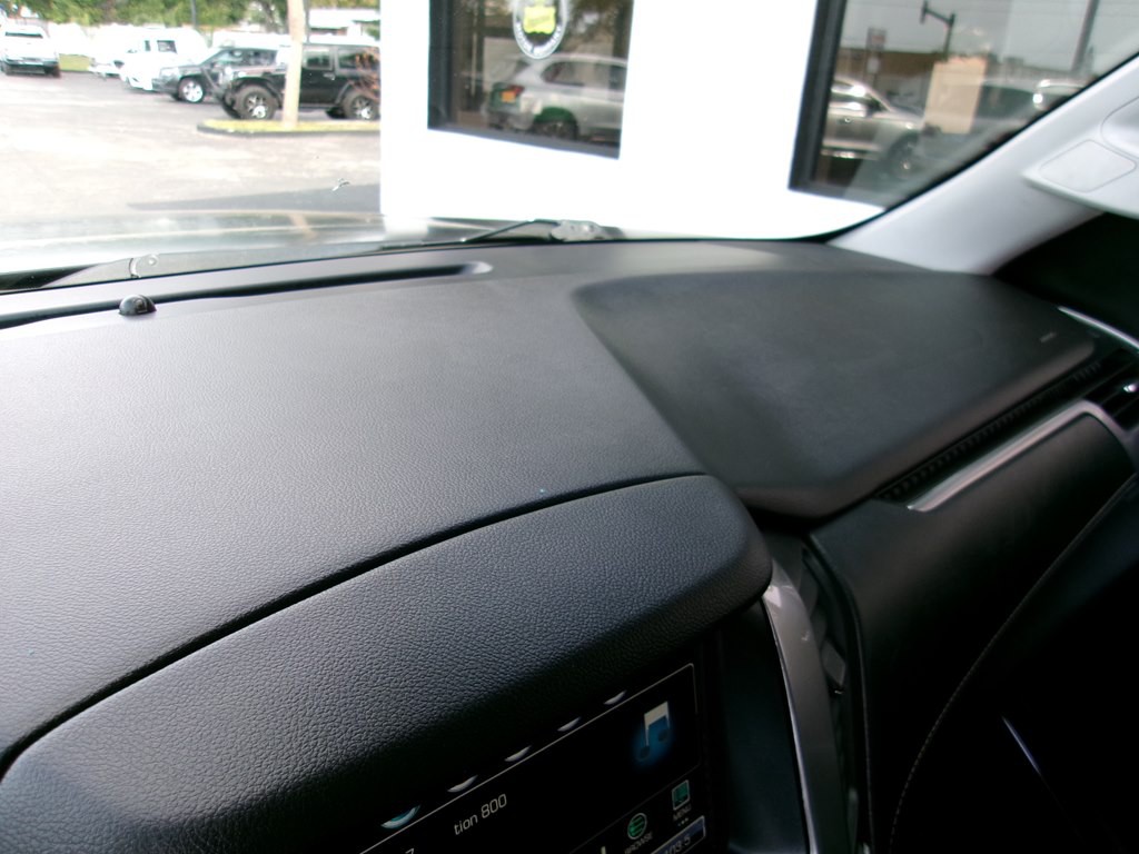 2017 Chevrolet Tahoe Image 116