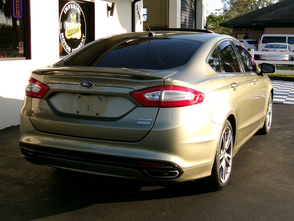 2013 Ford Fusion Image 21