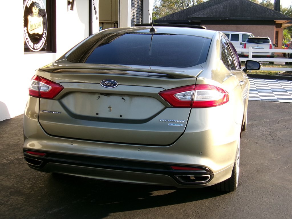 2013 Ford Fusion Image 22