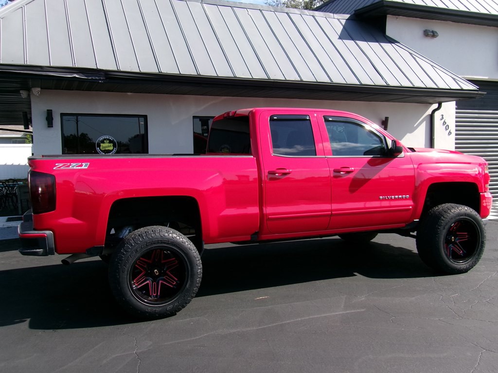 2017 Chevrolet Silverado 1500 Image 13