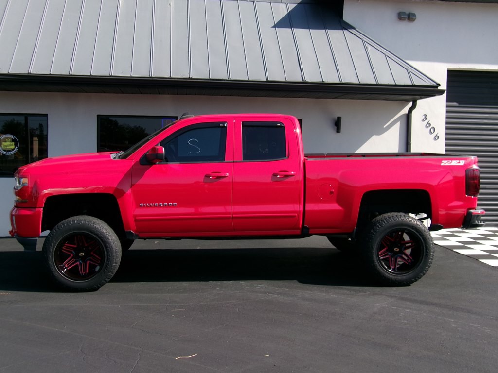 2017 Chevrolet Silverado 1500 Image 25