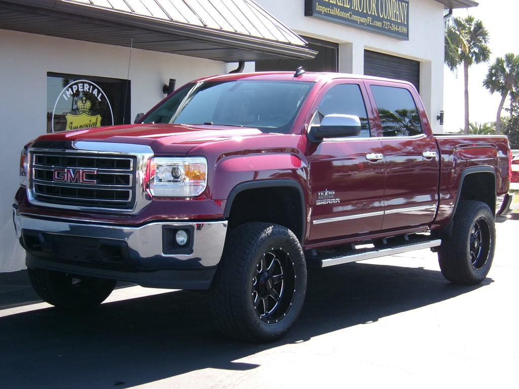 2014 GMC Sierra Image 2