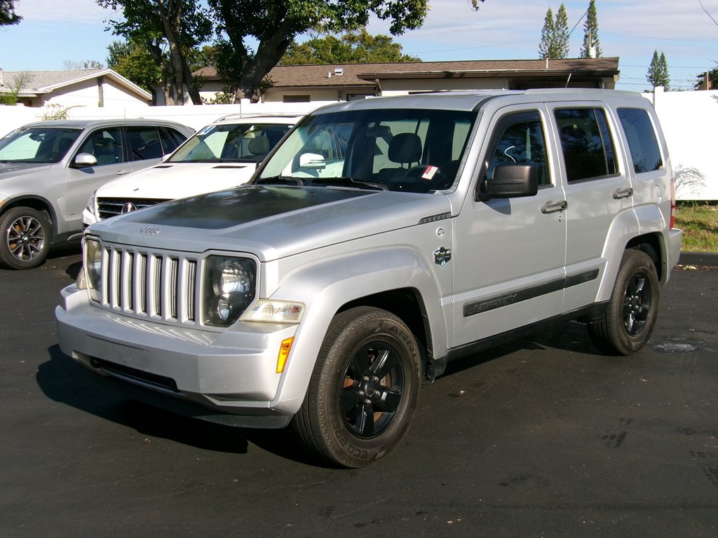 2012 Jeep Liberty Image 30
