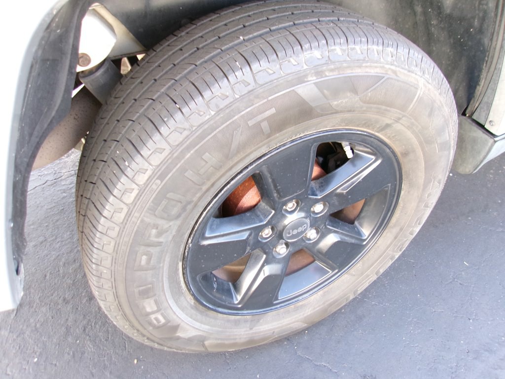 2012 Jeep Liberty Image 33