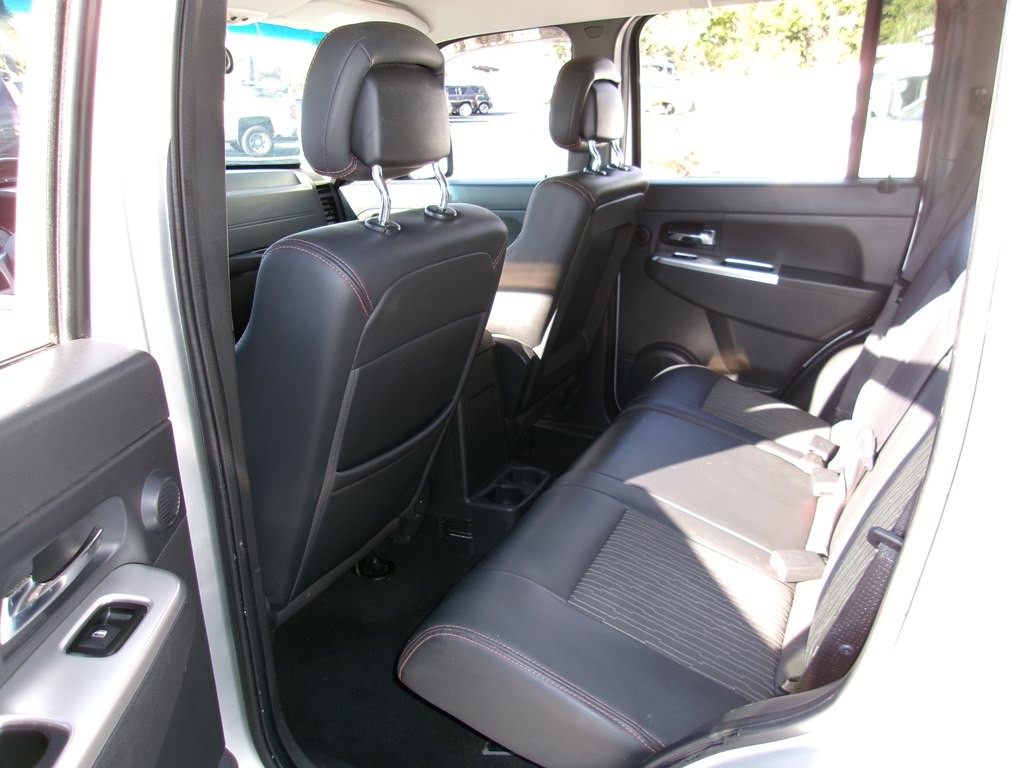 2012 Jeep Liberty Image 47