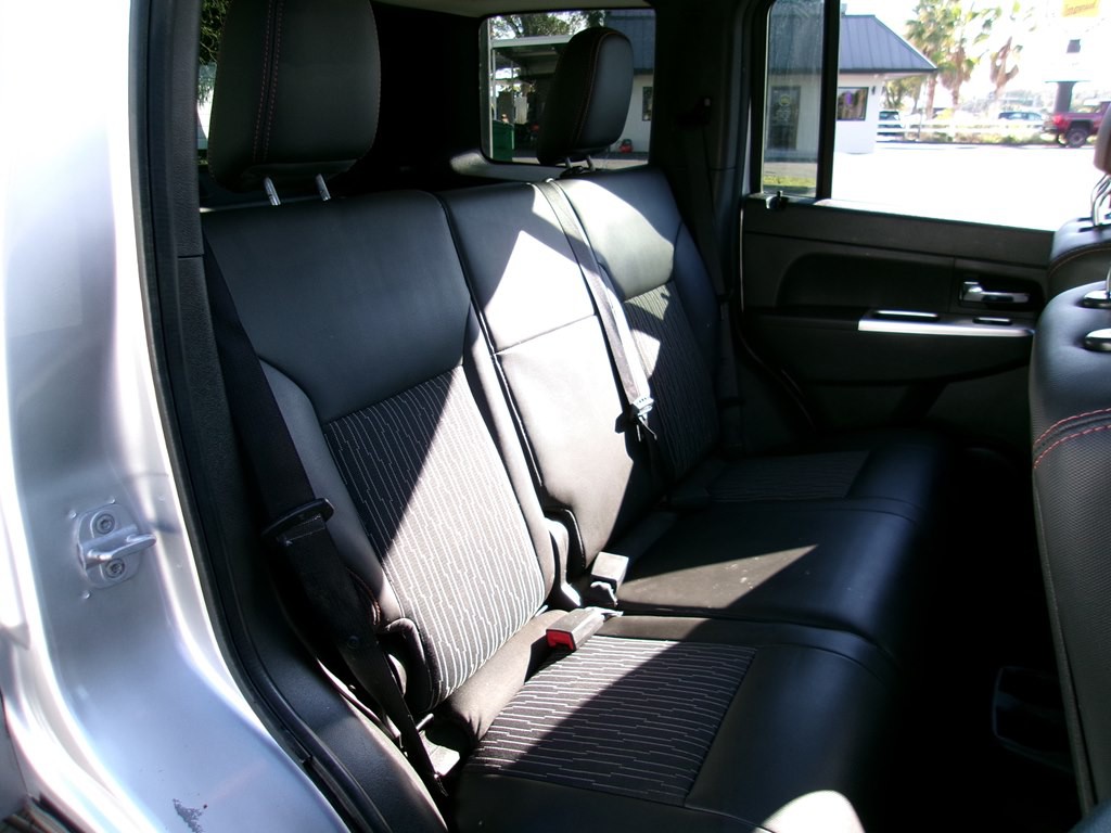 2012 Jeep Liberty Image 50