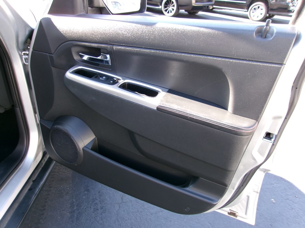 2012 Jeep Liberty Image 53