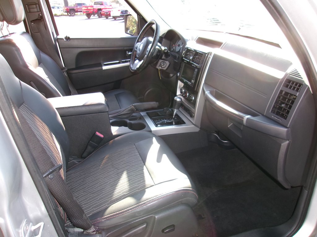 2012 Jeep Liberty Image 54