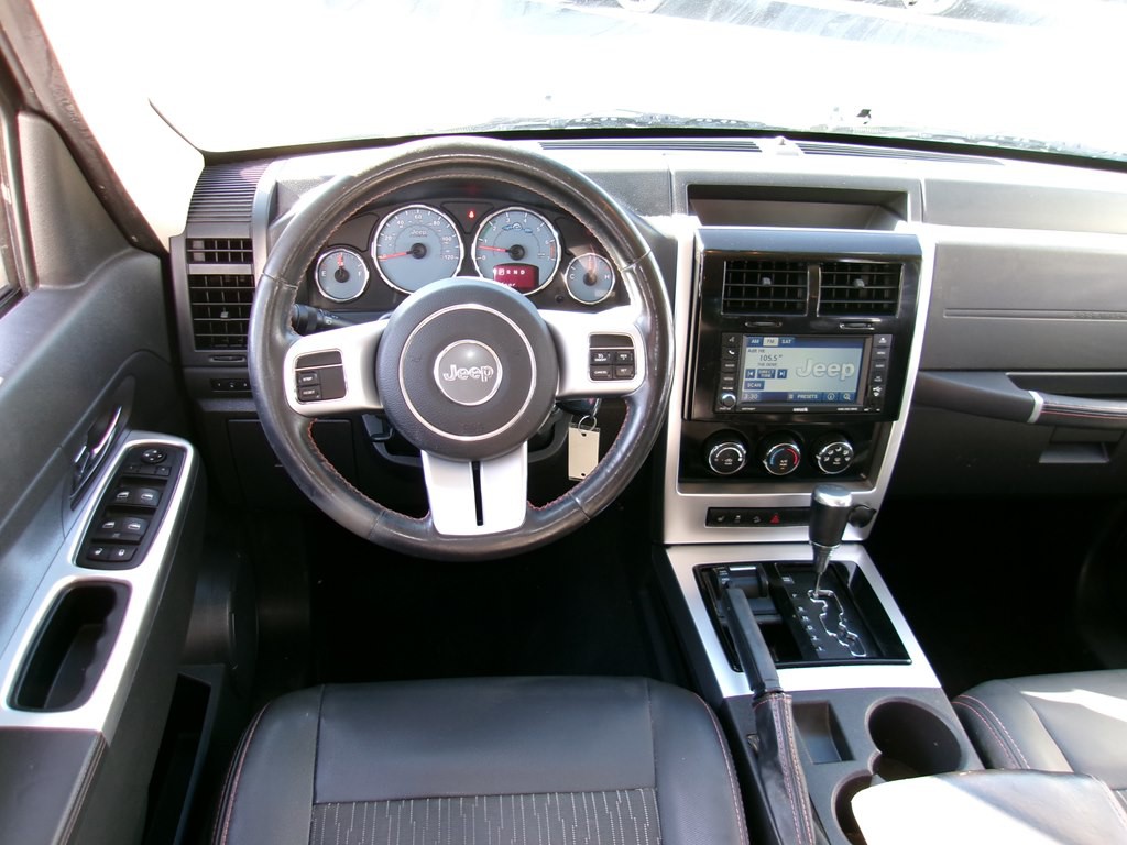 2012 Jeep Liberty Image 61