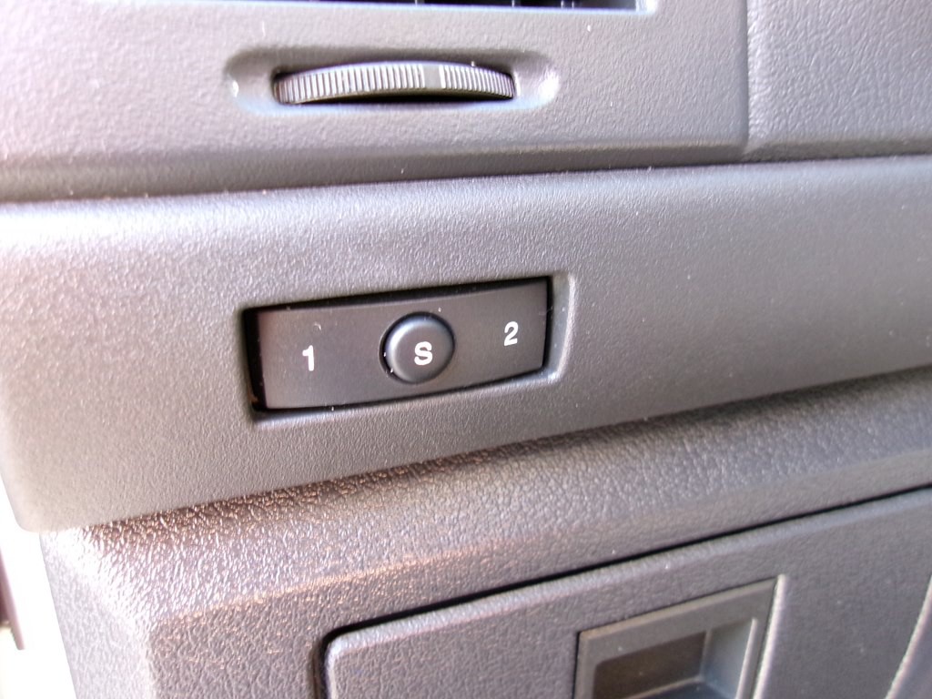 2012 Jeep Liberty Image 76